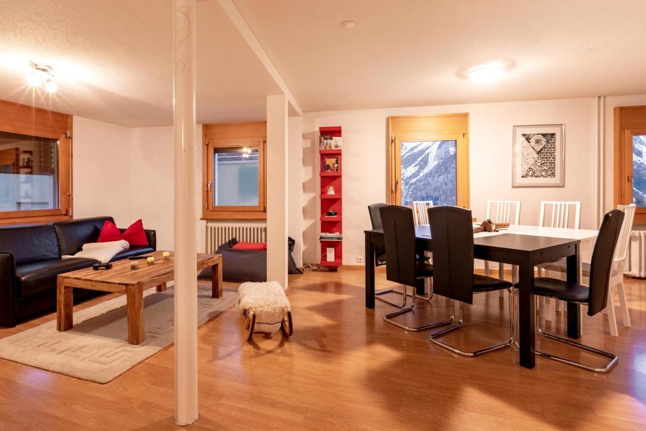 - Apartment Im Herzen Arosas - Grossraeumig, Stylisch & Zentral Exterior photo